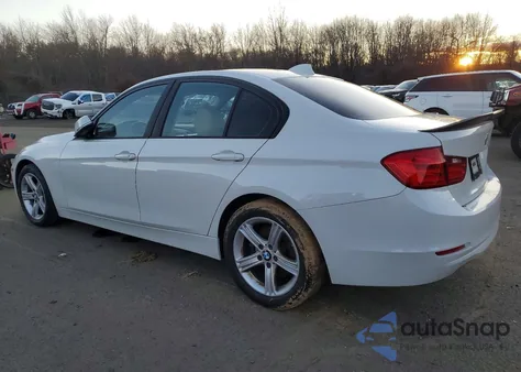 2014 BMW 328 I z USA, uszkodzony, nr VIN WBA3A5C59EF604890